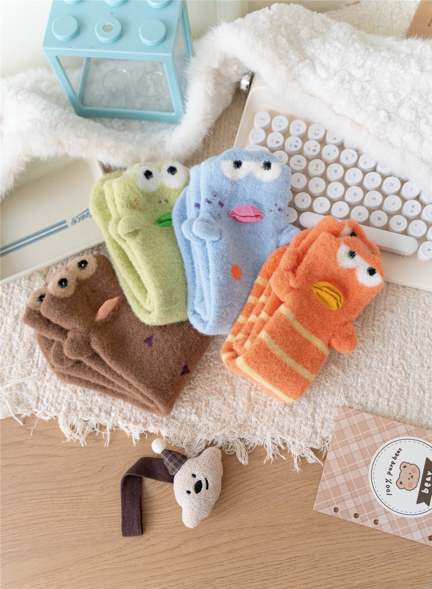 Cute Clownfish Pattern Fleece-Lined Slouch Socks